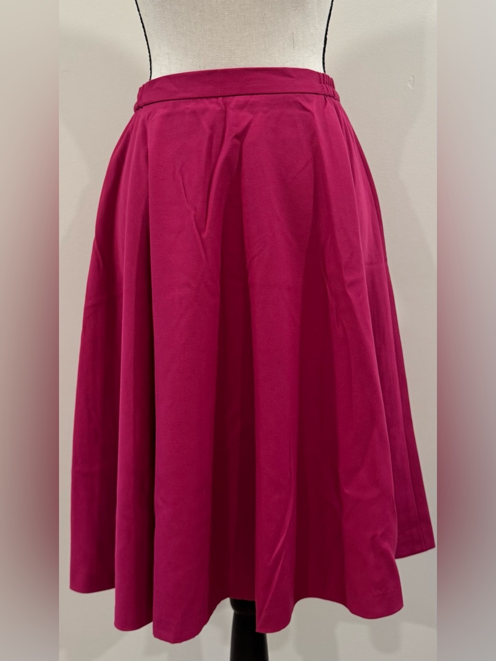 Vintage Y2K Danièle O by Tahari Berry Pink A-Line Midi Skirt Size 8